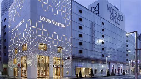 louis vuitton japan store.